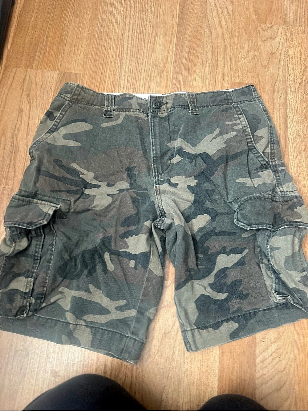 Men's Camo Cargo Shorts Waist 32